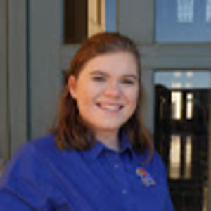 Meet your Posher, Courtney